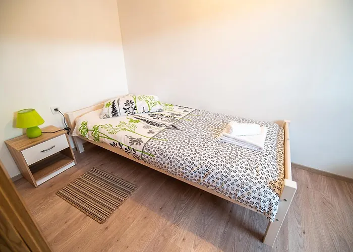 Ole アパート トールミン